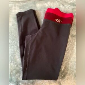 Hollister women’s cross leggings